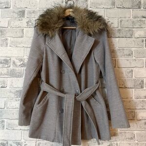 Forever 21 Gray Wool-Blend Double-Breasted Pea Coat with Faux Fur Collar